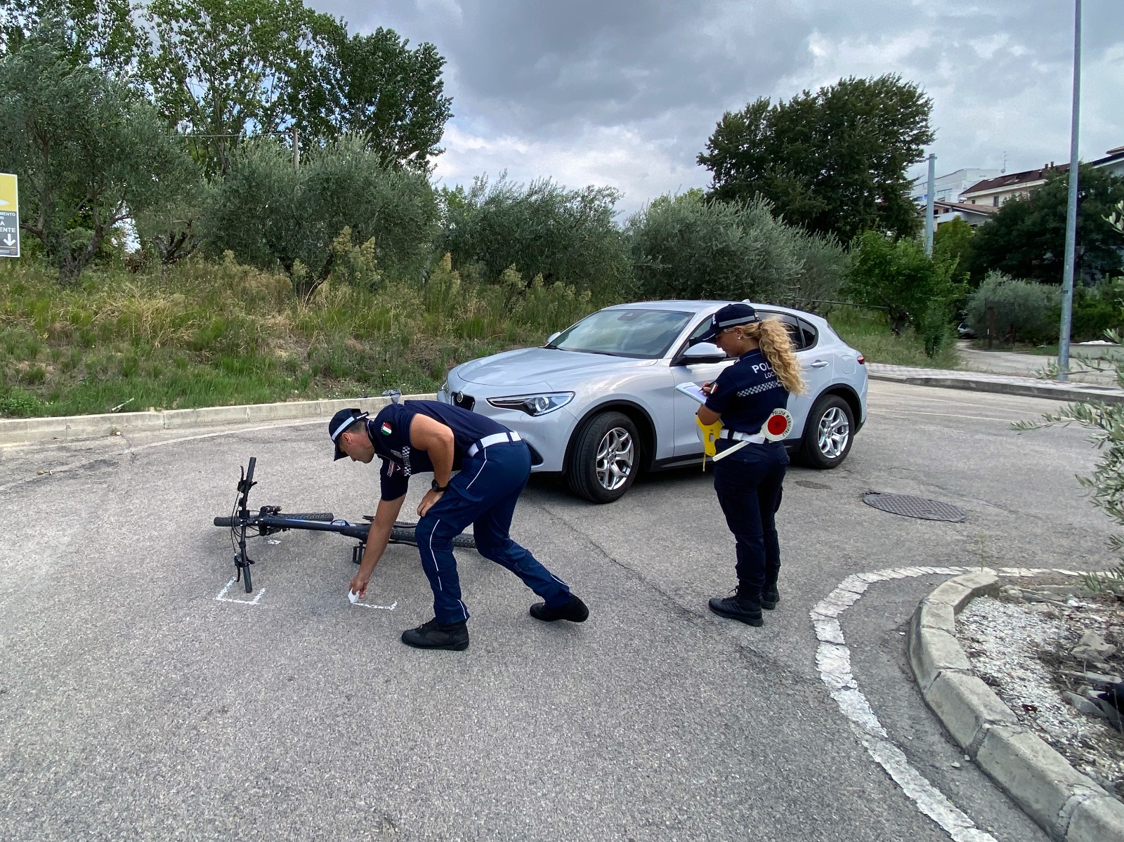 Rilievi dopo un incidente stradale per la richiesta di risarcimento